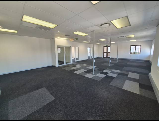 203M² OFFICE TO LET IN RIVONIA